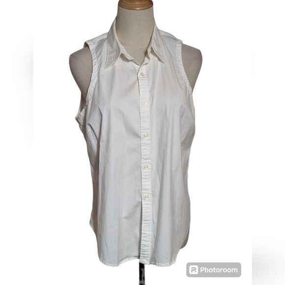 COPY - Ralph Lauren White Sleeveless Button Down Top - Picture 1 of 10